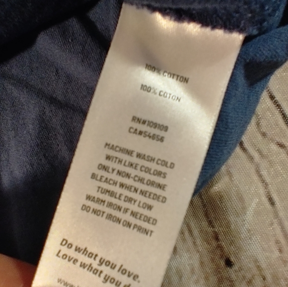 Life is Good Long Sleeve "Beer Graphic" " Diversified Portfolio XL Blue - Picture 6 of 11